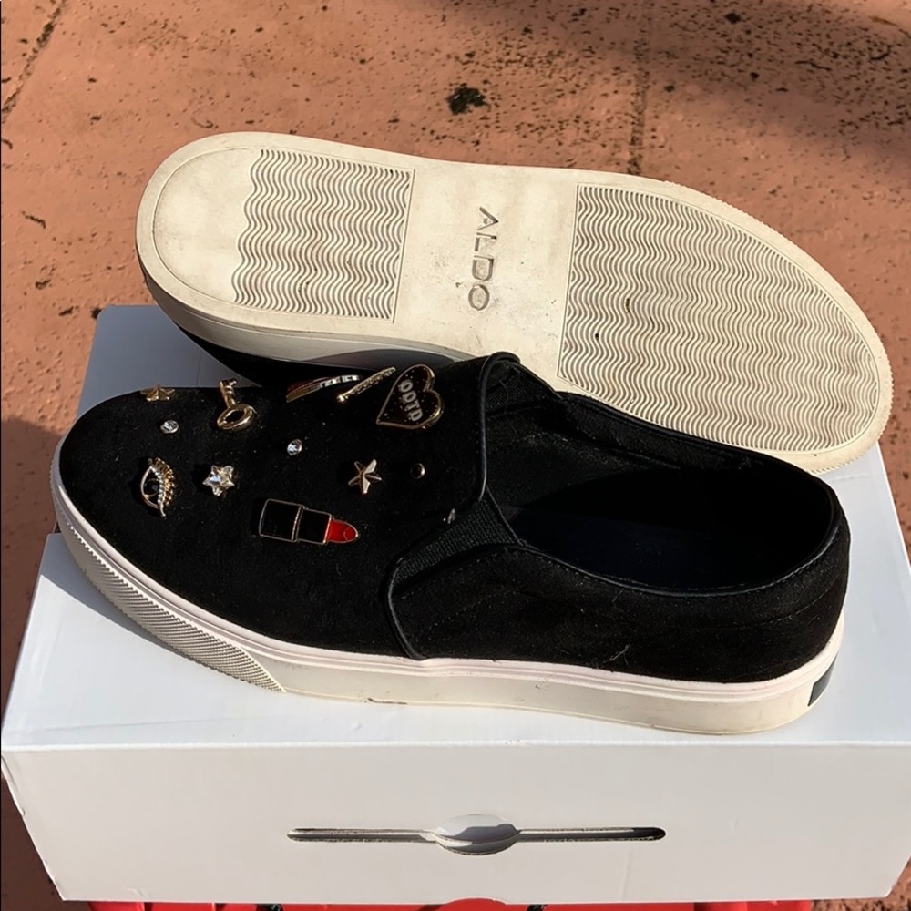 Shoes - Picture 3 of 3